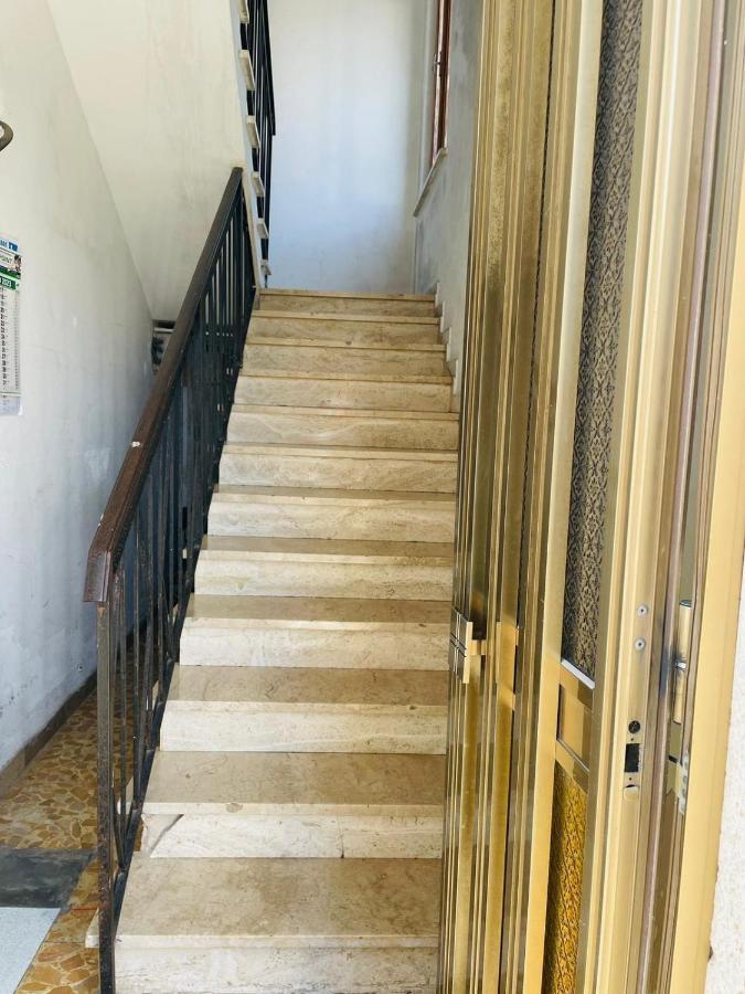 Camera In Centro Storico Ольбия Экстерьер фото